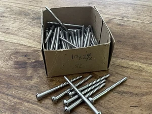 Vintage Nettlefolds Stainless Steel Screws 10 x 2.5” Round Head 62 Pieces - Picture 1 of 3