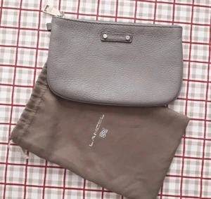 Bellissima pochette grigia Lancel in pelle ottime condizioni con custodia - Foto 1 di 6