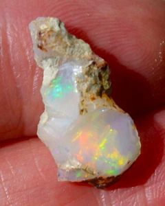 Opale de Feu Brute Multicolore d'Australie de 3,350 ct - Imagen 1 de 7