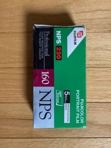 Fujifilm 160 NPS 220 professional film - Picture 1 of 1