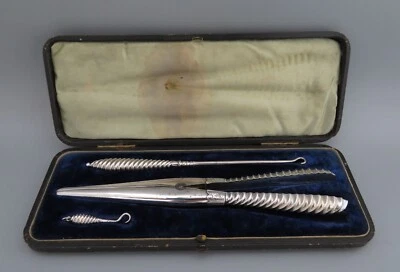 VICTORIAN SILVER CASED HANDLED SET WITH GLOVE STRETCHER CHATELAINE BUTTON HOOK - Image 1 of 4