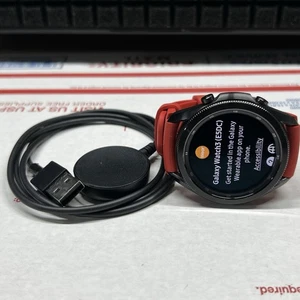 Samsung Galaxy Watch 3 45mm Titanium Case with Stainless Steel Band Smartwatch - Photo 1 sur 7