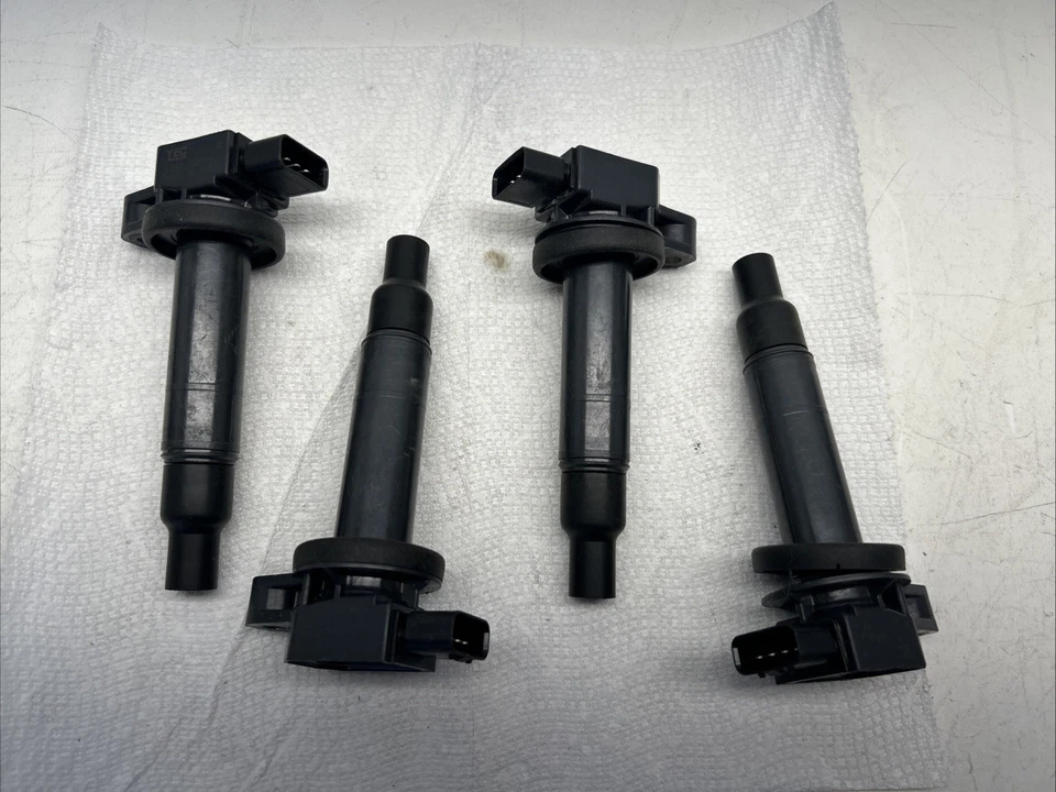BOBINAS DE ENCENDIDO DE CALIDAD 4 PIEZAS 2007 2008 2009 2010-2016 2017 TOYOTA PRIUS YARIS 1,5 L Foto 1 de 4