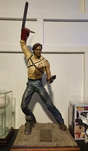 Evil Dead Army of Darkness Ash 1/1 statue from original model 1992 Rare - Picture 1 of 3