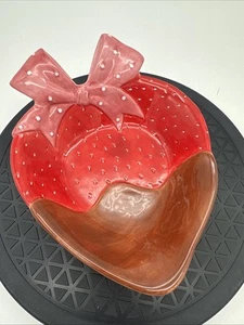 Fitz and Floyd 'Melt My Heart' Candy Dish. Chocolate Covered Strawberry NEW - Picture 1 of 5