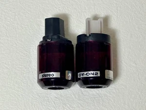 Gebrauchte Oyaide OY-ON2 P-029 C-029 Netzstecker Set Stecker Buchse Japan Audio Grade - Bild 1 von 2