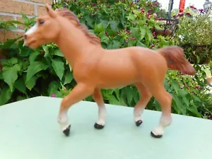 Sorell Horse by Safari Ltd; chestnut/ toy/ REDUCED PRICE  - Picture 1 of 2