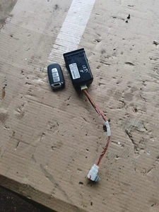 HYUNDAI IX35 2012 IGNITION LOCK BARREL & KEY 95490-2S200 - Imagen 1 de 2