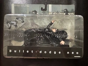 New in box - The Matrix Bullet Dodge Neo - 2001 N2 Toys, Keanu Reeves - Picture 1 of 5