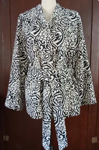 Frühlingsjacke Damen S schwarz & weiß CHICO'S Blumenmuster Baumwolle Seide Mischung Gürtel - Bild 1 von 8
