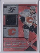 2010-11 Zenith Epix Materials Jersey #41 Robyn Regehr 098/100    *S5580