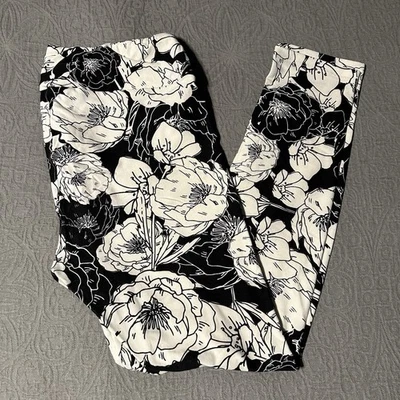 Lularoe TC Leggings Black White Rose Floral - Image 1 of 4