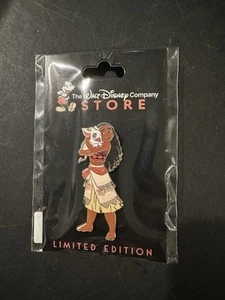 Disney D23 Expo 2024 The Ultimate Event DEC WDCS Hugs Are The Best Moana Pua Pin - Picture 1 of 2