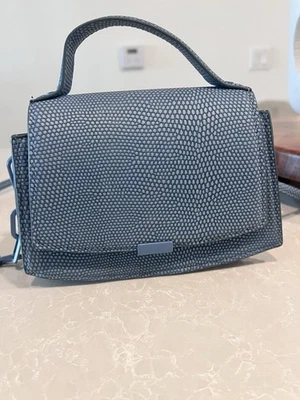 Zara小号尘土飞扬蓝色斜挎包手提包 — 第 1/4 张图片