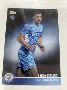 Topps 2022 - 23 Manchester City Team Set Liam Delap Rookie Card - Bild 1 von 2
