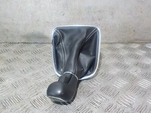 VAUXHALL ASTRA K MK7 SRI 2015-2019 LEATHER 5 SPEED MANUAL GEAR GAITER + KNOB - Picture 1 of 3