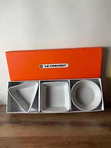 Nuovo con etichetta!!! Set di 3 piatti da portata LE CREUSET ~ Bianco - Foto 1 di 12
