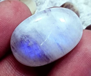 25.70 Ct 100% Natural White Rainbow Moonstone Loose Gemstone Oval Certified - Picture 1 of 6