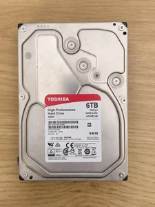 Toshiba X300 HDETS10GCA51  HDWE160 6TB SATA 3.5 in Drive 7200rpm 128MB buffer - Picture 1 of 2