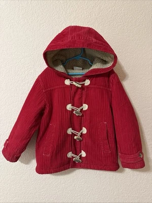 Casaco com capuz Hanna Andersson tamanho 110 EUA 5 veludo vermelho falso Sherpa alterna com zíper - Imagem 1 de 4