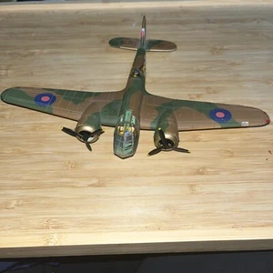 USED BRISTOL BLENHEIM MK.IV, RAF No.82 SQN 1942 - CORGI AA38401 1/72 #11 - Picture 1 of 5