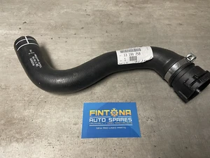 Tubo flessibile refrigerante turbo benzina originale OEM Vauxhall Corsa D 1.6 13199758 - Foto 1 di 3