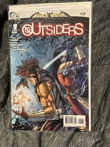 Batman Bruce Wayne The Road Home Outsiders #1 2010 DC - Bild 1 von 3