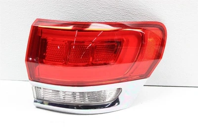 Jeep Grand Cherokee 2019 luz trasera exterior derecha pasajero cuarto 14-21 Foto 1 de 4