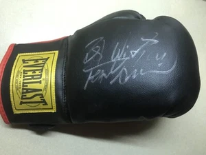 Signierter Boxhandschuh von Frank Bruno + COA - Bild 1 von 1