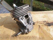 OEM NEW ENGINE PISTON / CYLINDER ASSY.  HUSQVARNA 450 RANCHER CHAINSAW 445  