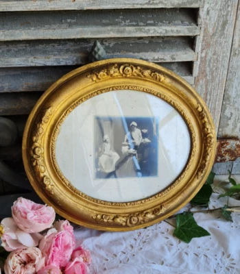 ANCIEN CADRE PHOTO NAPOLEON III BOIS ET STUC DORE  OVALE LITHO - Photo 1/4