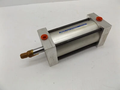 Mead DM-250X4 Pneumatic Cylinder, Bore 2.5", Stroke 4", Ports 1/4" NPT  NOS - Image 1 of 4