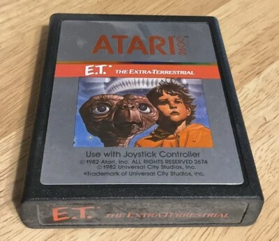 E.T. The Extra-Terrestrial Atari 2600 1982 Video Game Cartridge - With Manual - Image 1 of 4