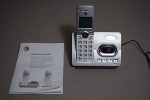 AT&T Cordless Handset EL52103 Cordless Telephone Answering System W Caller ID - Photo 1/17