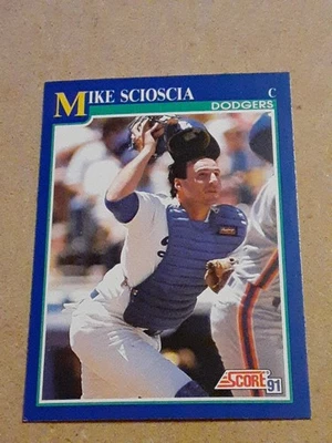 Mike Scioscia Los Angeles Dodgers 1991 Score #520 MLB Baseball Card LA Catcher  - Image 1 of 4