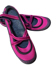 Muk Luks Women Sandals Slingback Shoes Size 6 NEW Fuchsia Pink Outdoor Gorpcore - Picture 1 of 5