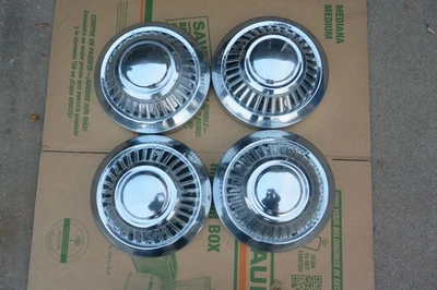"Juego de 4 tapacubos de plato para perros 69-76 Dodge Truck Van 12"" 3/4 toneladas Mopar D200 acero inoxidable" Foto 1 de 4