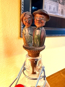 Anri italienischer handgefertigter Flaschenverschluss küssendes Paar - Bild 1 von 4