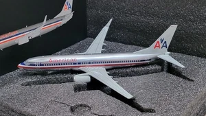 Gemini Jets 1:200 American Airlines Boeing 737-800 N983AN G2AAL321 (Very Rare) - Picture 1 of 3