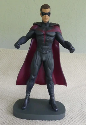 Batman & Robin Filme 1997 - Estátua Robin, Warner Bros Store, 12,5" de altura - Imagem 1 de 4