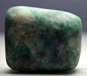 Green Emerald Tumbled Stone Swat Mine Pakistan 110.0 CT - Picture 1 of 8
