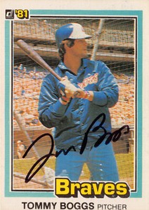 Tommy Boggs autographed baseball card (Atlanta Braves) 1981 Donruss #597