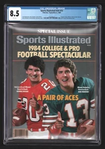 Dan Marino Bernie Kosar SPORTS ILLUSTRATED September 5, 1984 Newsstand CGC 8.5 - Picture 1 of 2