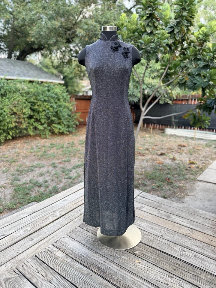 Maxi Vestido Vintage Años 70 Plateado Lurex Cheongsam Hendidura Foto 1 de 4