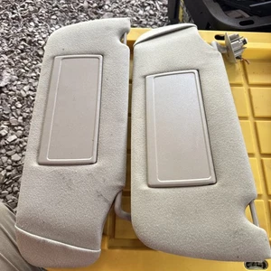 2000-2006 Chevy GMC GMT 800 Sun Visor Set OEM Tan/Beige 15000919 Stains - Picture 1 of 18