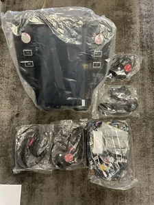 Ford Mustang 2015-2018 Radio GPS Head Unit CarPlay Android Linkswell TSFDMU118RR - Picture 1 of 6