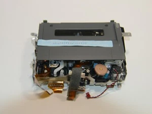 Original Sony Tonbandwerk mit Köpfen TEIL FÜR CCD-TR200 - Bild 1 von 2