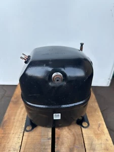 TECUMSEH DEEP FREEZE HERMETIC COMPRESSOR TAJ4519Z  440V  3PH R404A - Picture 1 of 6