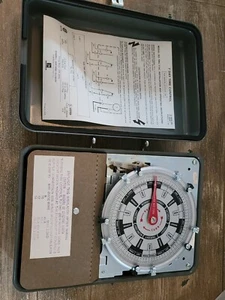 7 Day Time Control Indoor/Outdoor Emerson Electric TMC-71SC - Picture 1 of 11