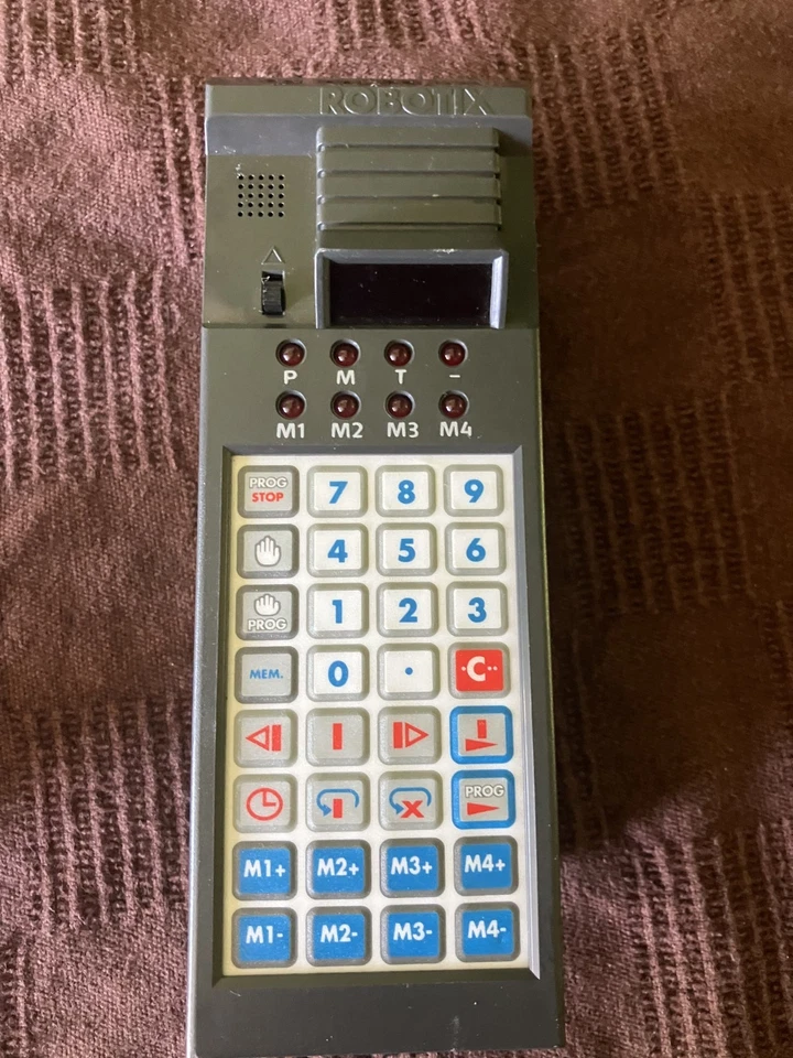 LEARNING CURVE ROBOTIX COMPUTER 98022 untested but NICE - Image 1 of 1